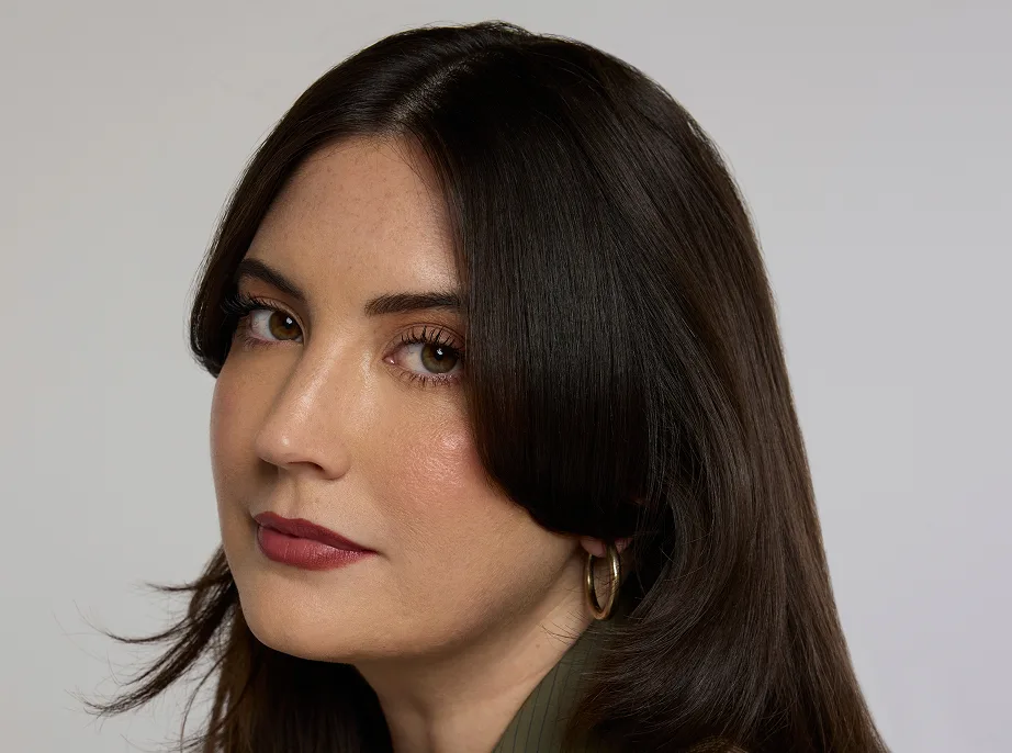 Julia Weisburg Cortes-hires Julia Weisburg Cortes-hires